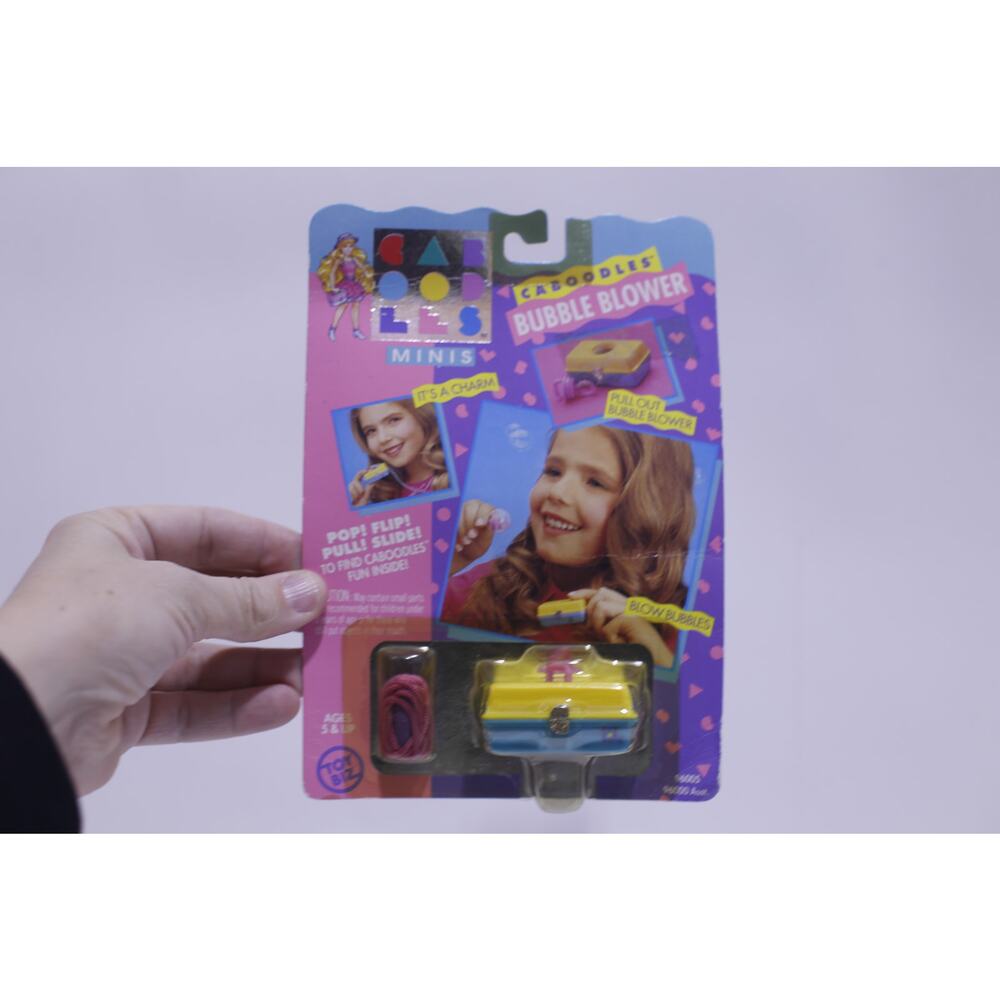 Caboodles Bubble Blower Jewel Mini, Children, Accessory, Vintage ~ 260128-WH 920